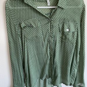 Green polka dot flannel top